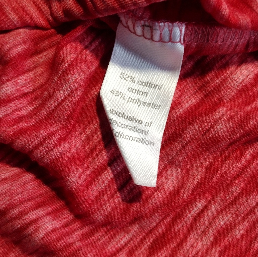 Red Embellished Tank Top - Picture 9 of 12
